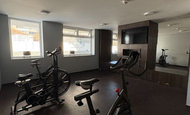 Departamento En Venta De 3 Dorm. En La Cisterna Piscina
