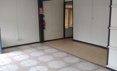 Se Arrienda Local Comercial