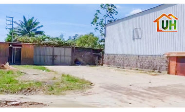 00680 - VENDO NAVE INDUSTRIAL EN PUCALLPA - A UNOS PASOS DE C.F.B KM 8