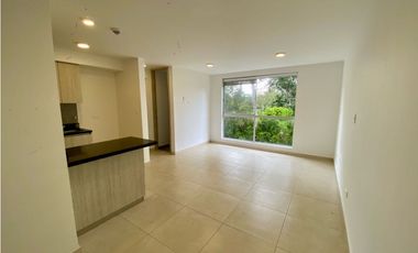 SE RENTA APARTAESTUDIO 1 SOLO AMBIENTE - AVENIDA CENTENARIO