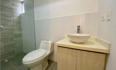 SE RENTA APARTAESTUDIO 1 SOLO AMBIENTE - AVENIDA CENTENARIO