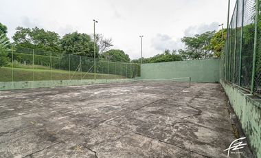 FINCA EN VENTA EN SAN JERONIMO, ANTIOQUIA