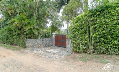 FINCA EN VENTA EN SAN JERONIMO, ANTIOQUIA