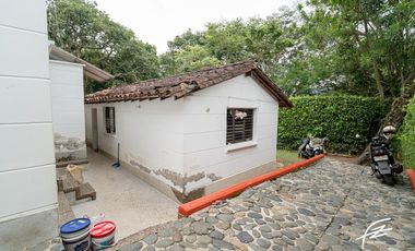 FINCA EN VENTA EN SAN JERONIMO, ANTIOQUIA