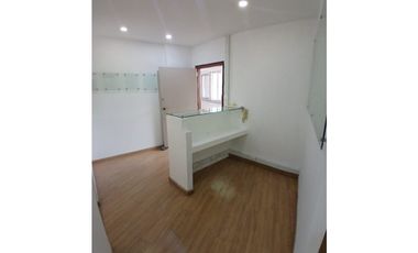 Oficina en Arriendo Manila Medellín