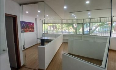 Oficina en Arriendo Manila Medellín