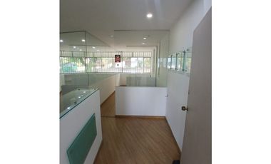 Oficina en Arriendo Manila Medellín