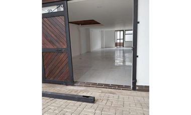 Arriendo local comercial en El Retiro