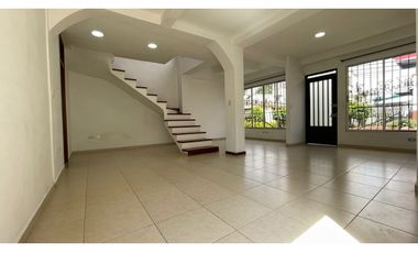 Casa para la venta Bario Jardin Pereira