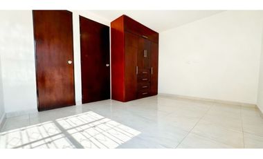 Casa remodelada en venta | Tres pisos - Portales de Niza Palmira Valle