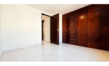 Casa remodelada en venta | Tres pisos - Portales de Niza Palmira Valle