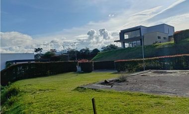 VENTA LOTE EN ALTO DE PALMAS