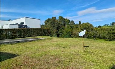 VENTA LOTE EN ALTO DE PALMAS