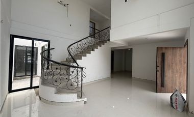 SE VENDE CASA EN EL BARRIO LA CASTELLANA DE MONTERIA