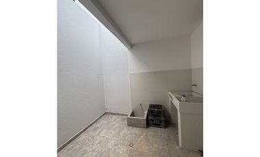 SE VENDE CASA EN EL BARRIO LA CASTELLANA DE MONTERIA