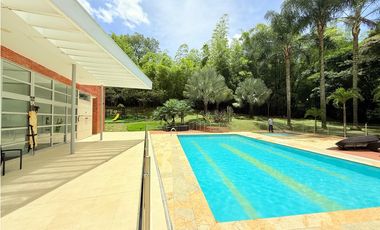 Rento Apartamento En El Poblado