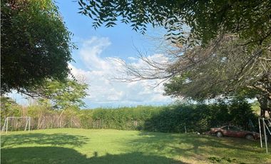 VENTA CASA CAMPESTRE GIRARDOT (MG)