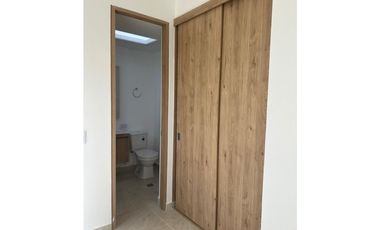 VENTA CASA CAMPESTRE GIRARDOT (MG)