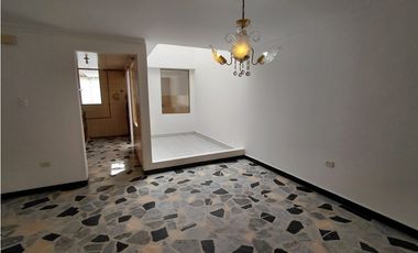 SE VENDE CASA AMPLIA EN SAN PABLO ZIPAQUIR