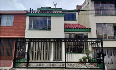 SE VENDE CASA AMPLIA EN SAN PABLO ZIPAQUIR