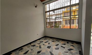 SE VENDE CASA AMPLIA EN SAN PABLO ZIPAQUIR
