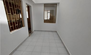 SE VENDE CASA AMPLIA EN SAN PABLO ZIPAQUIR