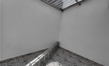 SE VENDE CASA AMPLIA EN SAN PABLO ZIPAQUIR