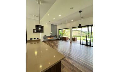 Casa en Arriendo en Rionegro sector la Mosquita