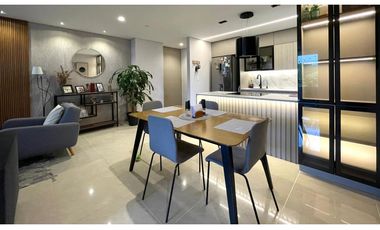 Vendo moderno apto con vista a verde en El Encierro, El Poblado