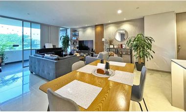 Vendo moderno apto con vista a verde en El Encierro, El Poblado