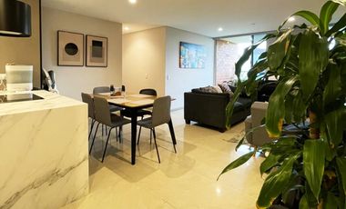 Vendo moderno apto con vista a verde en El Encierro, El Poblado