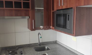 ARRIENDA DEPTO. A PASOS DE METRO IRARRAZAVAL $430.000 DEPTO.  1D Y 1B CON  1 ESTAC. Y AMPLIA TERRAZA