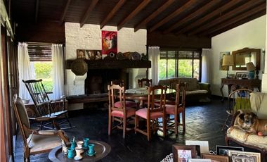 CASA VENTA LOMAS DE SAN ISIDRO