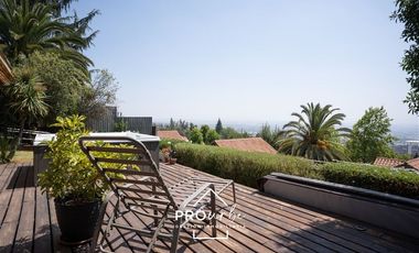 Casa en Venta en Casa con vista a Stgo. en Álvaro Casanova