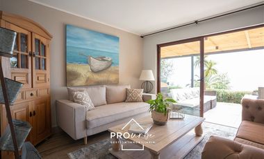 Casa en Venta en Casa con vista a Stgo. en Álvaro Casanova