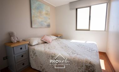 Casa en Venta en Casa con vista a Stgo. en Álvaro Casanova