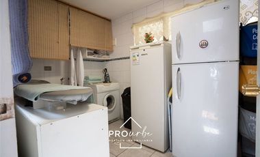 Casa en Venta en Casa con vista a Stgo. en Álvaro Casanova