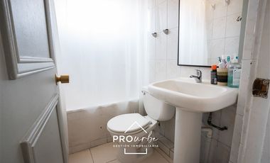 Casa en Venta en Casa con vista a Stgo. en Álvaro Casanova