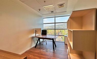 Local Comercial en Arriendo en José Alcalde Délano - Clínica MEDS