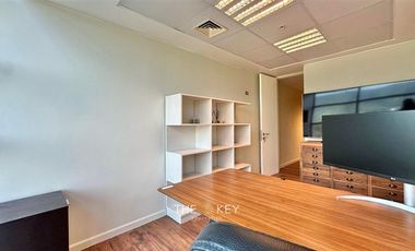 Local Comercial en Arriendo en José Alcalde Délano - Clínica MEDS