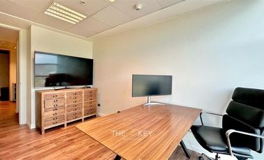 Local Comercial en Arriendo en José Alcalde Délano - Clínica MEDS