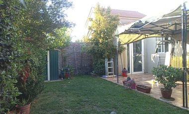 Casa en Arriendo en AVDA LOS CORRALEROS 2731