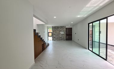 Casa en Venta Lomas Residencial | Gran Jardín