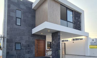 Casa en Venta Lomas del Dorado | Terreno de 230 m2