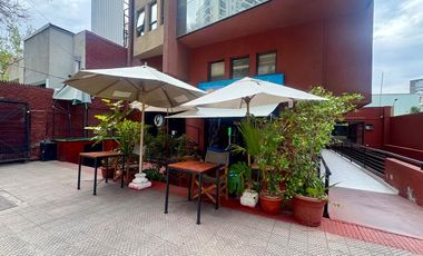 MINIMARKET CON COMIDA AL PASO, CLIENTELA FIDELIZADA