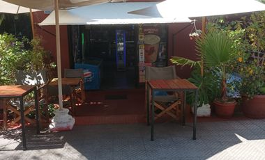 MINIMARKET CON COMIDA AL PASO, CLIENTELA FIDELIZADA