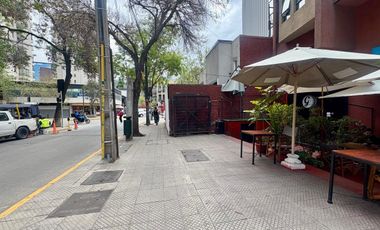 MINIMARKET CON COMIDA AL PASO, CLIENTELA FIDELIZADA