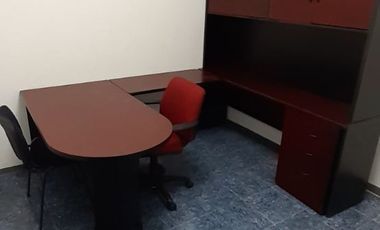 Rento extensa oficina a 3 cuadras del Aeropuerto de la Ciudad de México.