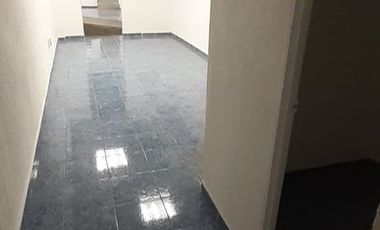 Rento extensa oficina a 3 cuadras del Aeropuerto de la Ciudad de México.