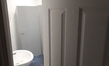 Rento extensa oficina a 3 cuadras del Aeropuerto de la Ciudad de México.